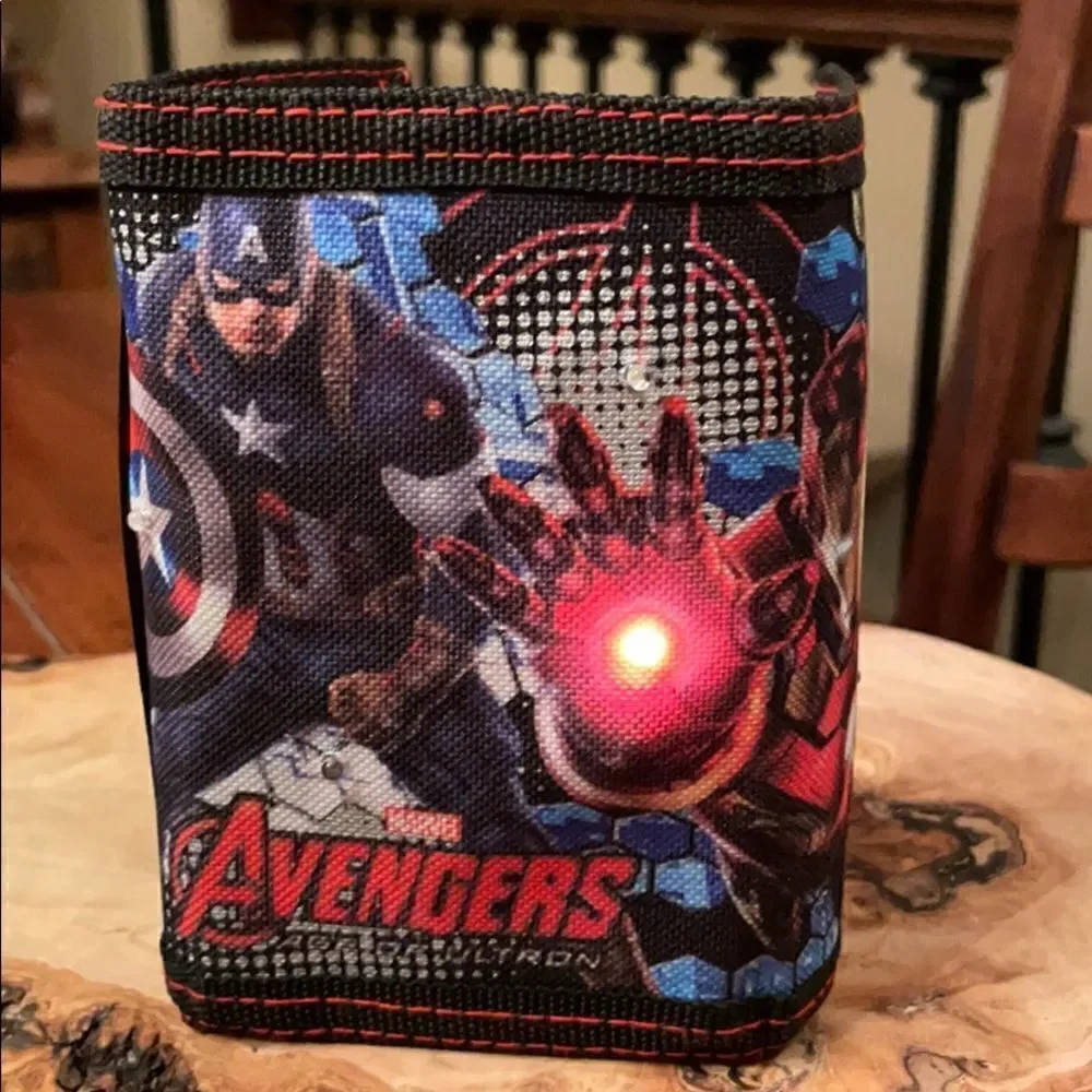 Marvel Avengers Age of Ultron Light Up Wal…